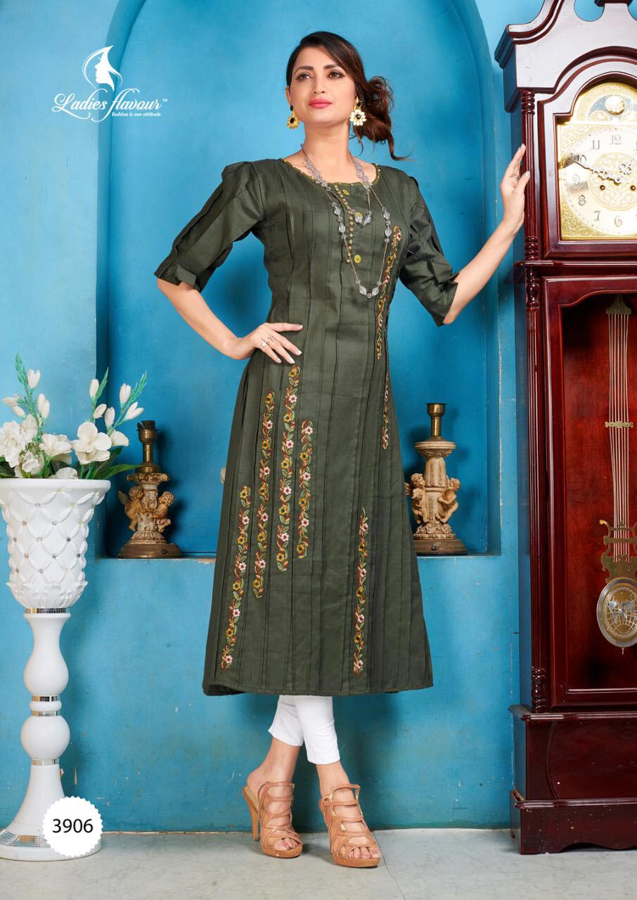 Hallmark Ladies Flavour Flax Cotton Wholesale Kurti Hallmark Ladies Flavour Flax Cotton Wholesale Kurti