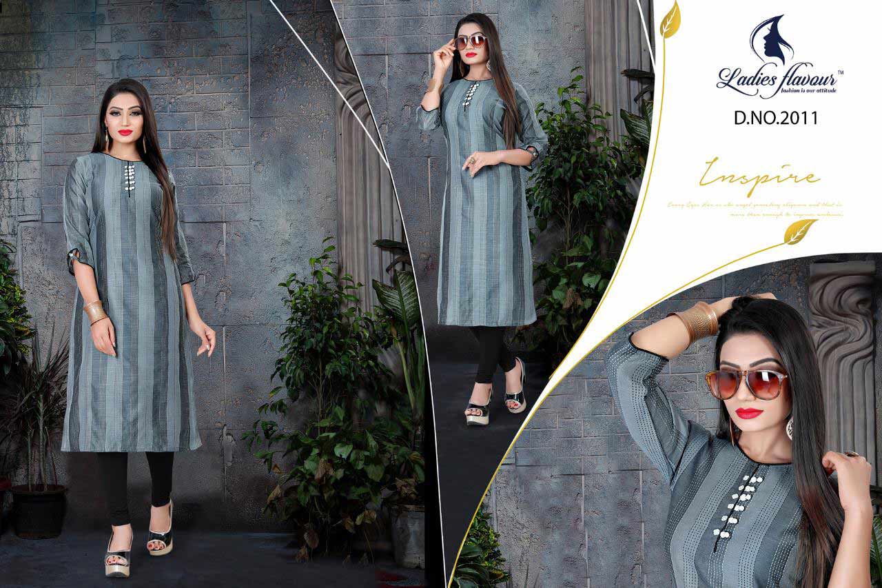 Kastoore Ladies Flavour Weaving Stripes Straight Kurti Kastoore Ladies Flavour Weaving Stripes Straight Kurti