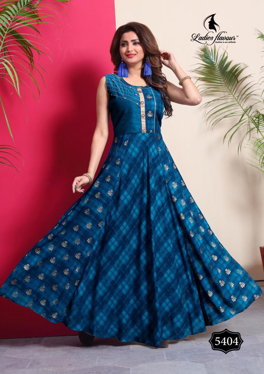 Lovely Ladies Flavour Rayon Foil Print Kurti Sets Lovely Ladies Flavour Rayon Foil Print Kurti Sets