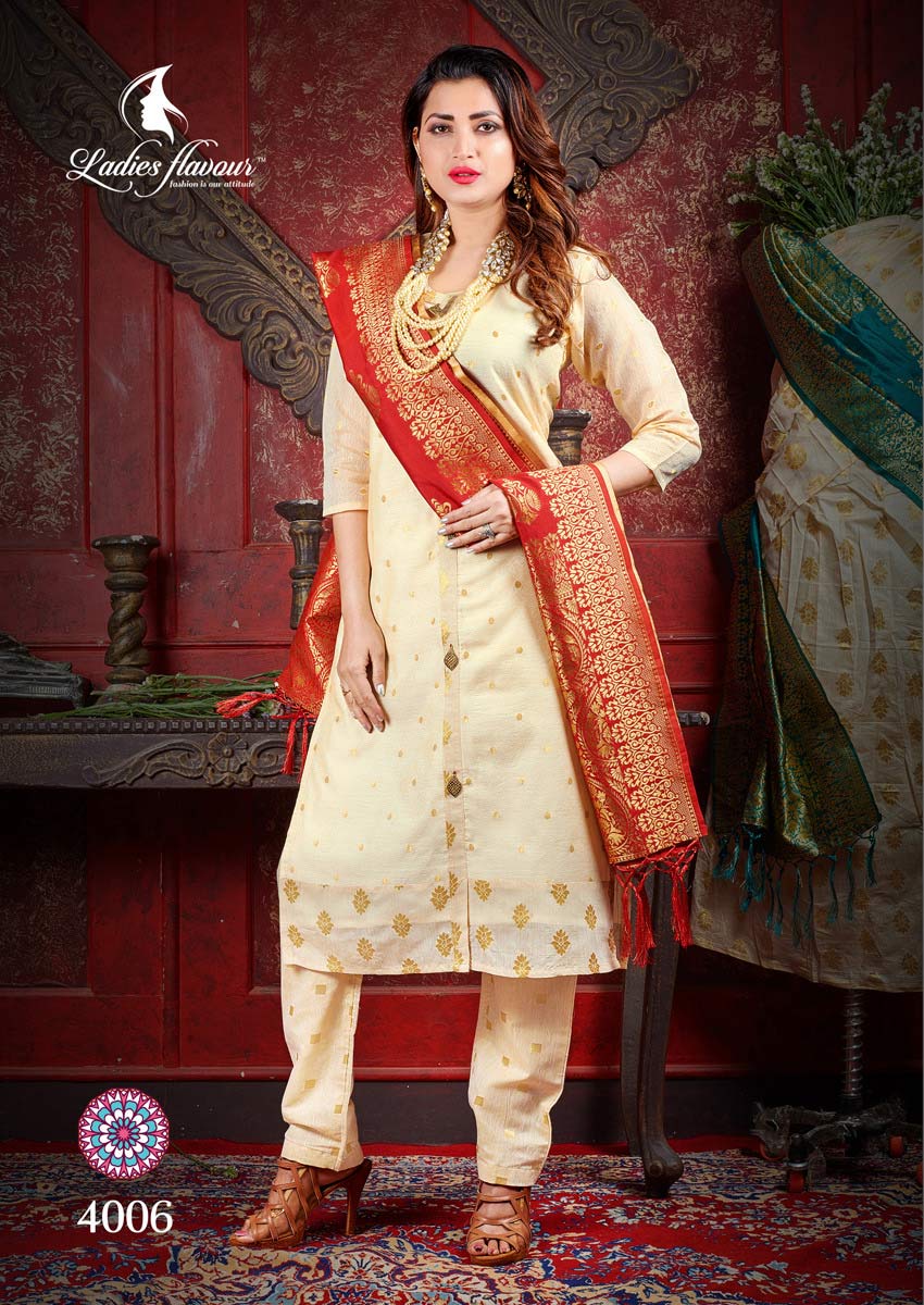 Manikarnika Ladies Flavour Chanderi Jacquard Kurti Manikarnika Ladies Flavour Chanderi Jacquard Kurti