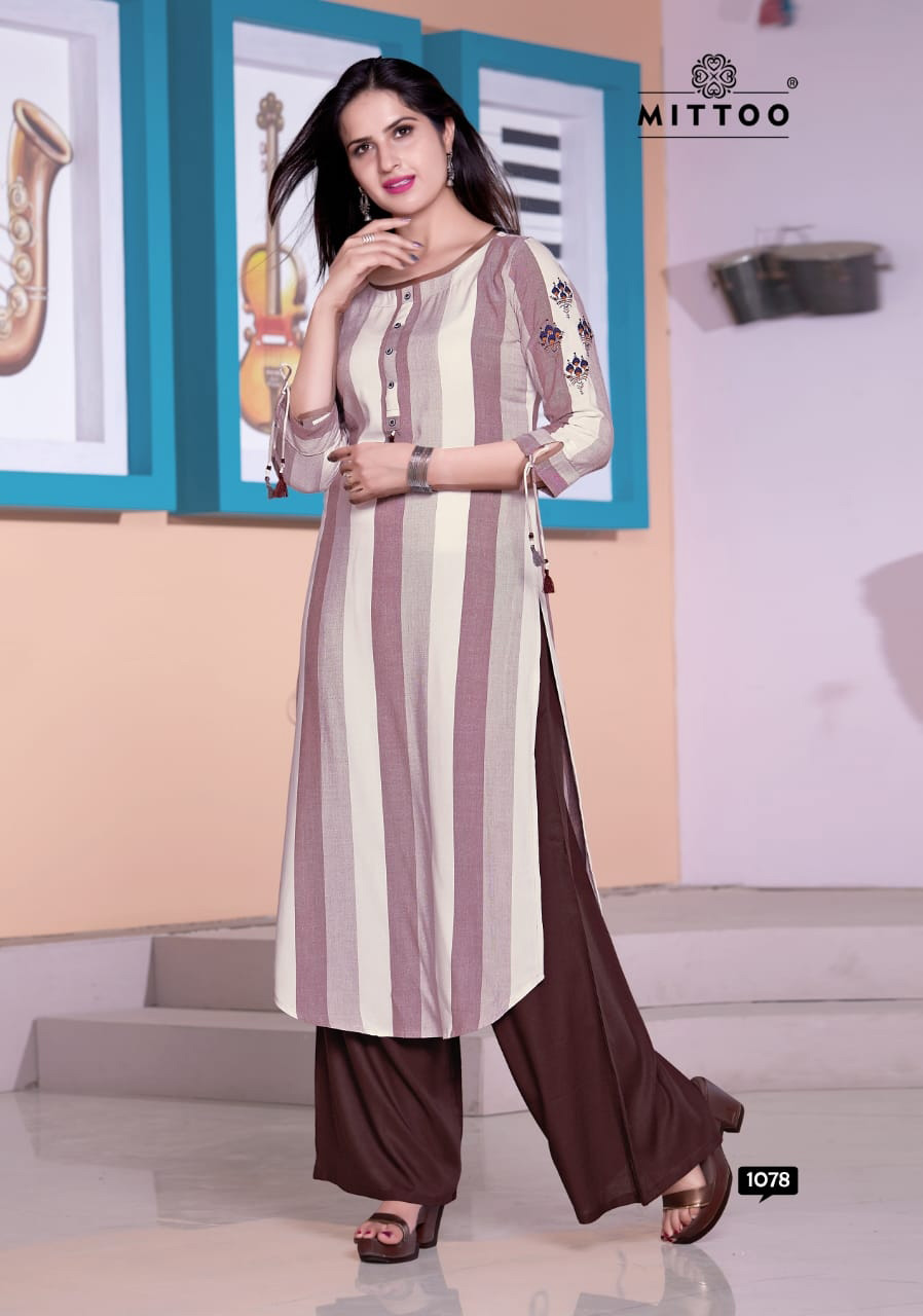 Mittoo Saawariya Handloom Rayon Kurti With Palazzo Mittoo Saawariya Handloom Rayon Kurti With Palazzo